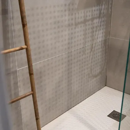 Hébergement de vacances Maison De Avec Terrasse Panoramique Et Vue Sur Les Pyrénées